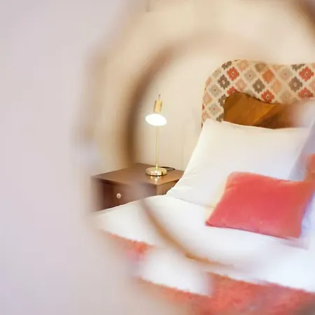 2 Bedroom With Patio Next To Avenida Da Liberdade