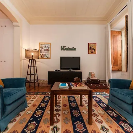 Lägenhet 2 Bedroom With Patio Next To Avenida Da Liberdade