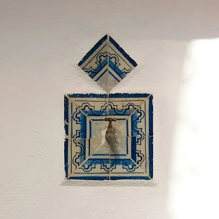 2 Bedroom With Patio Next To Avenida Da Liberdade