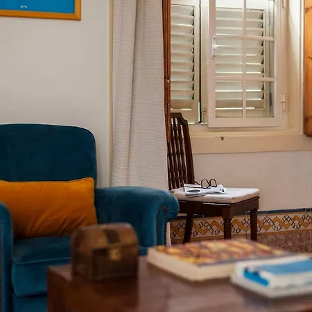2 Bedroom With Patio Next To Avenida Da Liberdade Apartment *
